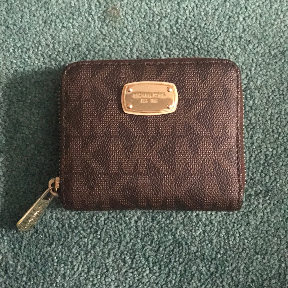 Michael Kors wallet